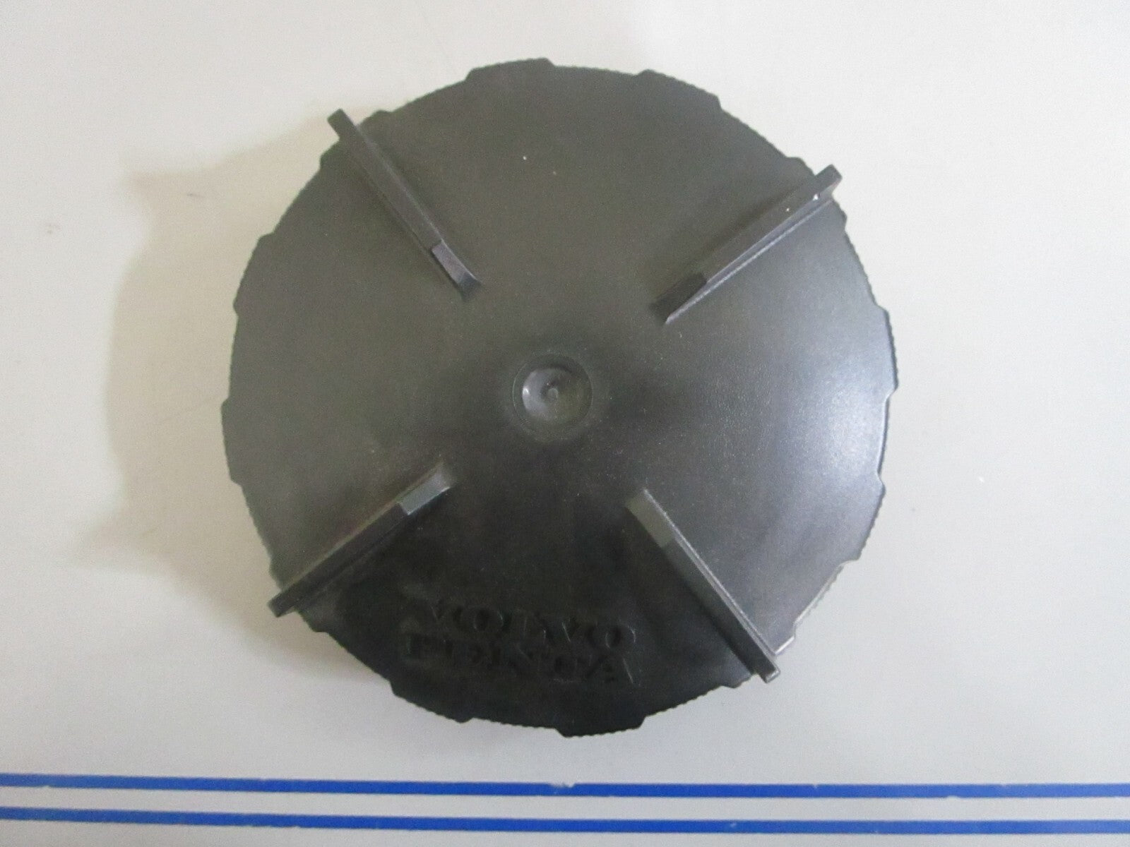 *NEW OEM* 0810 Volvo Penta Strainer 21863984