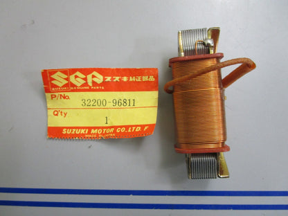 *NEW OEM* 0820 Suzuki Ignition  Coil 32200-96811