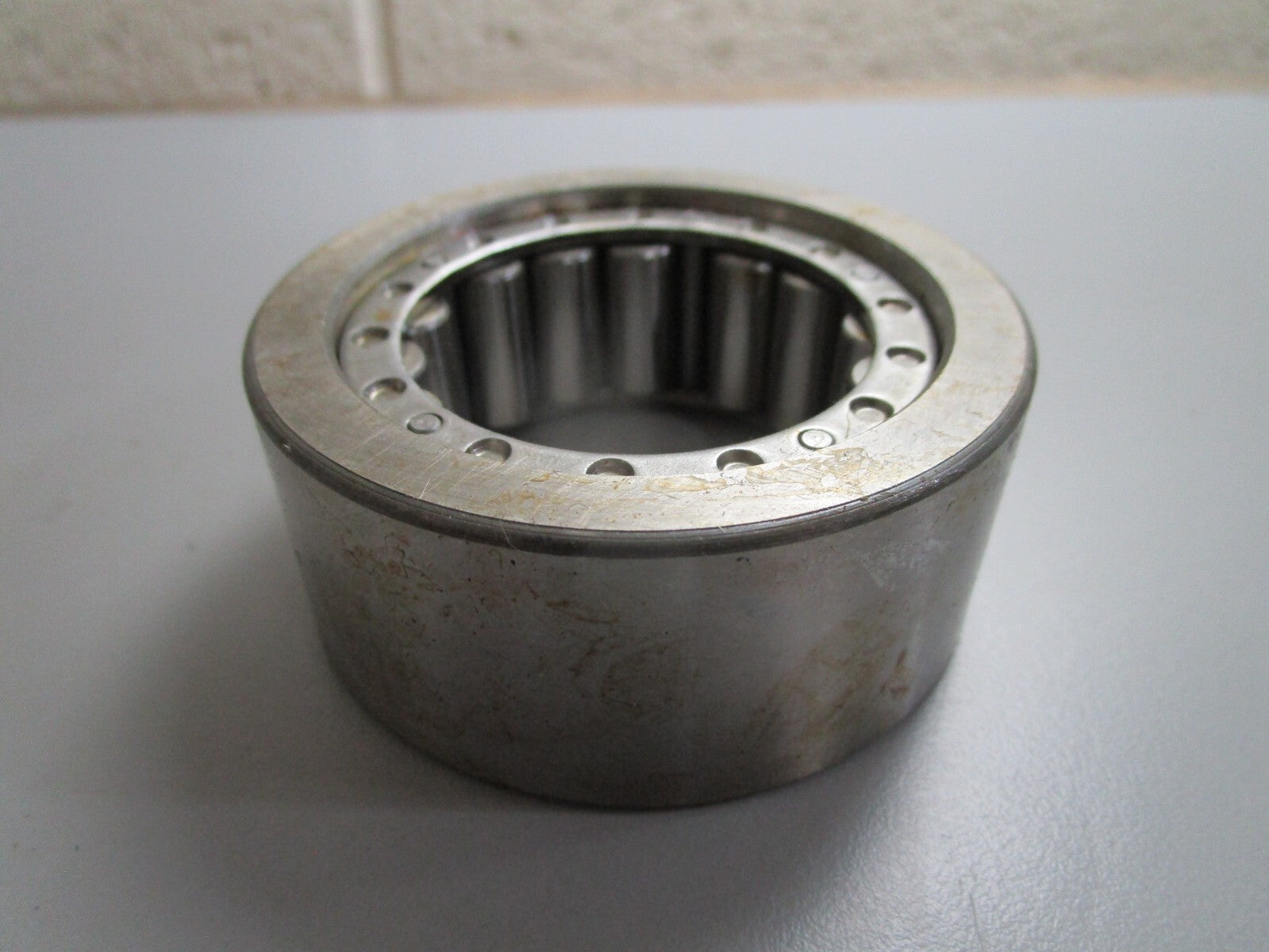 *NEW OEM* 0820 John Deere Roller Bearing JD8725