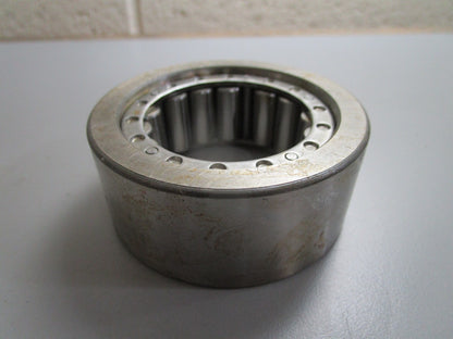 *NEW OEM* 0820 John Deere Roller Bearing JD8725