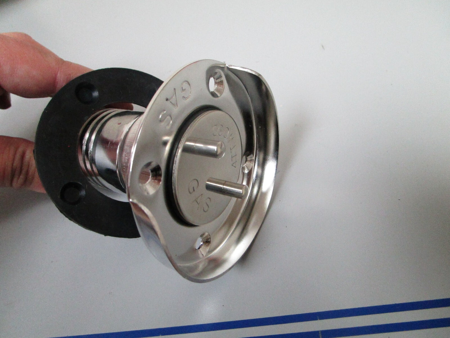 *NEW OEM* 0720 Attwood Gas Deck Fill & Cap 1 ½" Hose