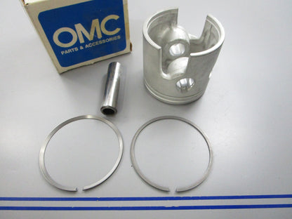 NEW OEM 396579 0396579 OMC Johnson Evinrude Piston Kit 0810