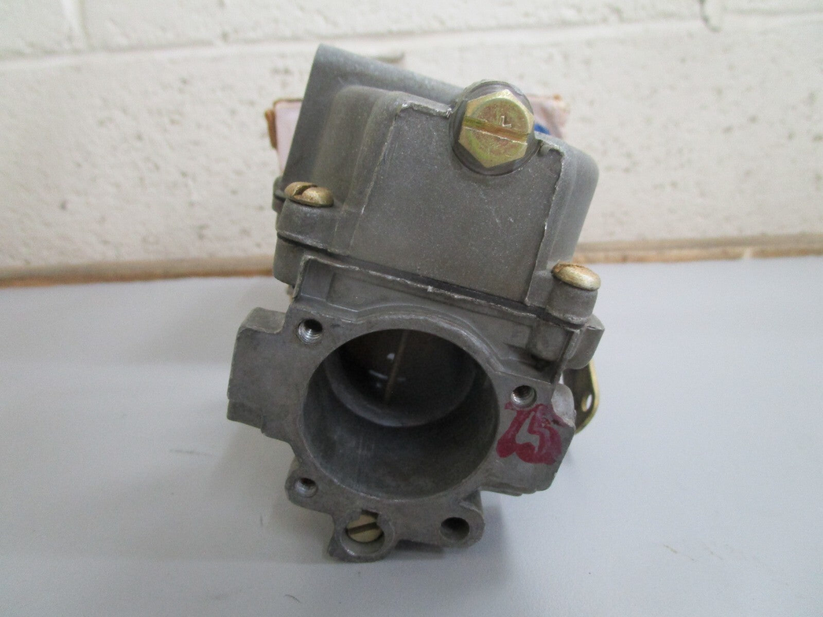 *NEW OEM* 0820 OMC Johnson Evinrude 70 75HP Carburetor Ay 393196 0393196