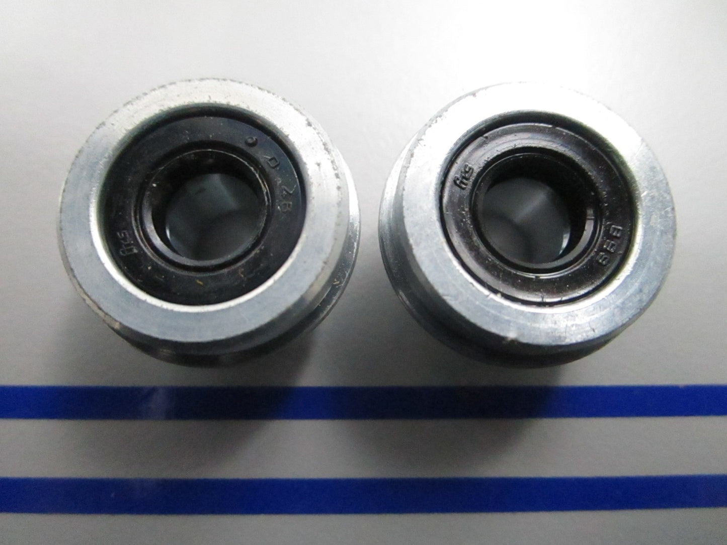 *NEW OEM* (LOT OF 2) 0810 Mercury Quicksilver Bushing 814103 2