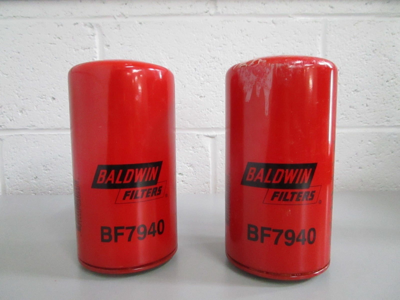NEW (LOT OF 2) BF7940 Baldwin Fuel Filter Rep: 33966 Wix FF5632 Fleetguard 0820