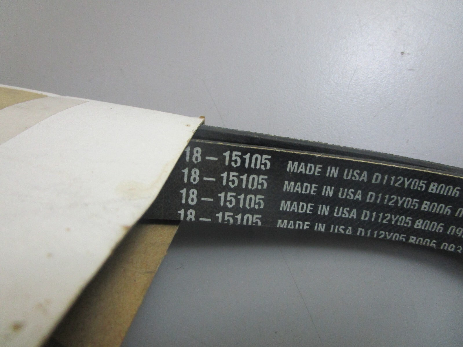 *NEW* 0810 Sierra Serpentine Belt 18-15105 Replaces: Mercury 863876-9