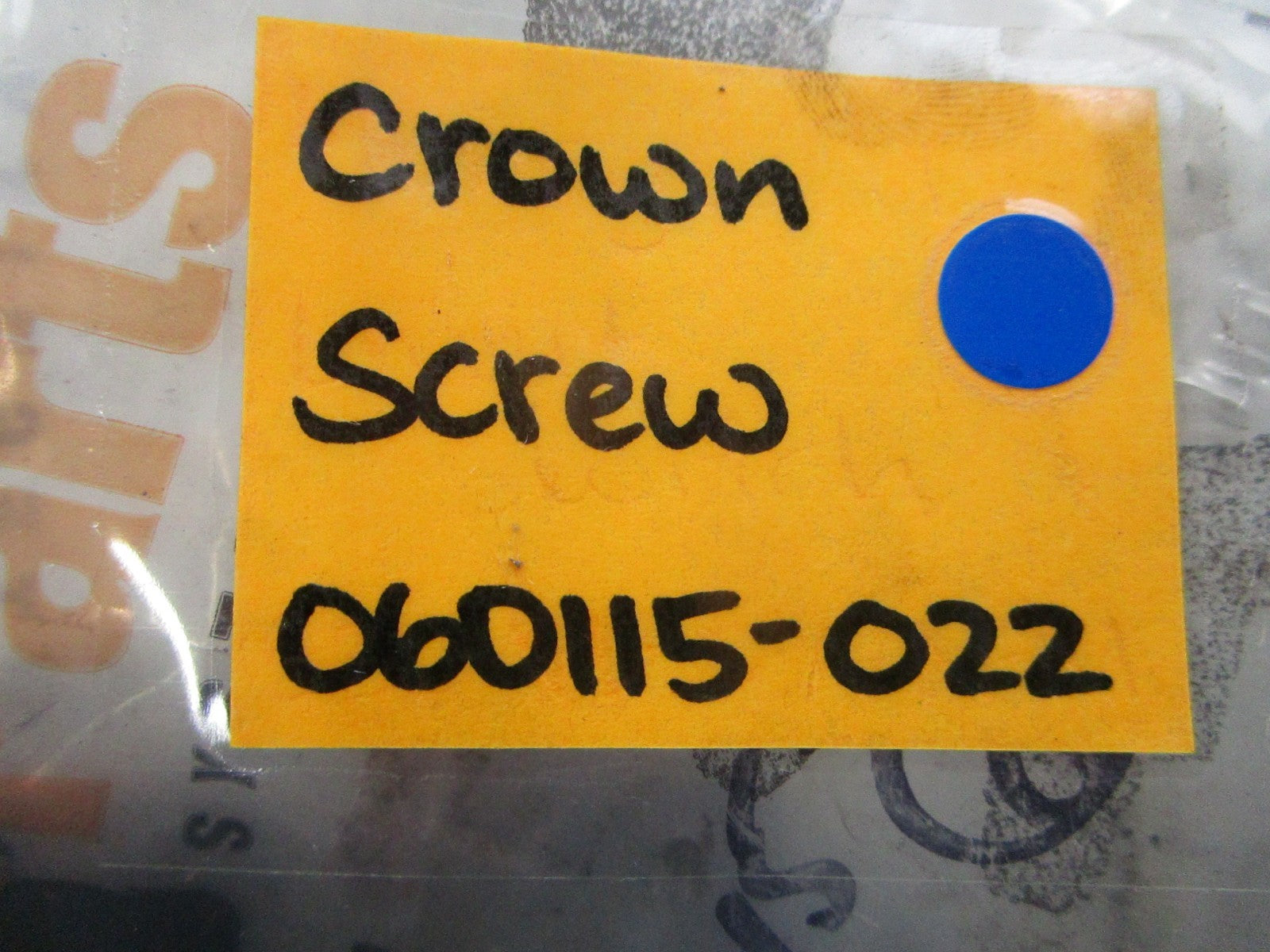*NEW OEM* 0810 Crown Screw 060115-022