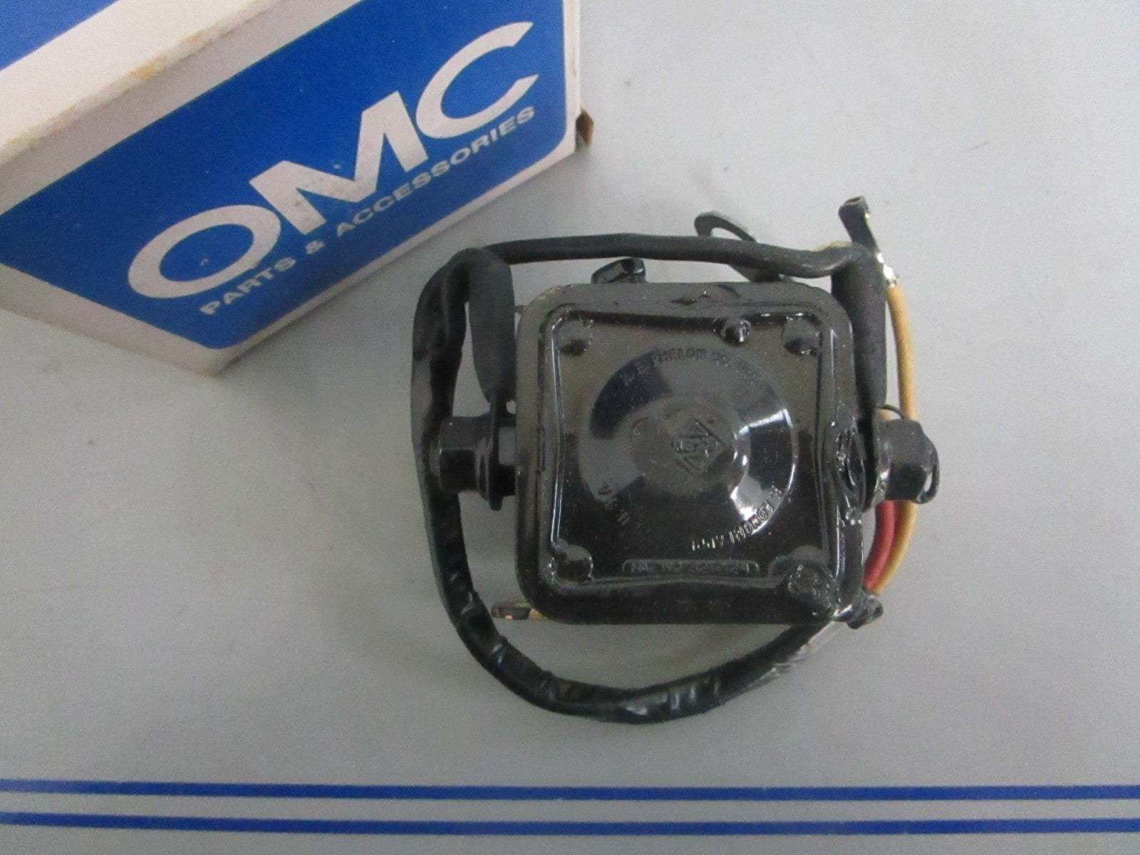 NEW OEM 980424 0980424 OMC Johnson Evinrude Solenoid 0820