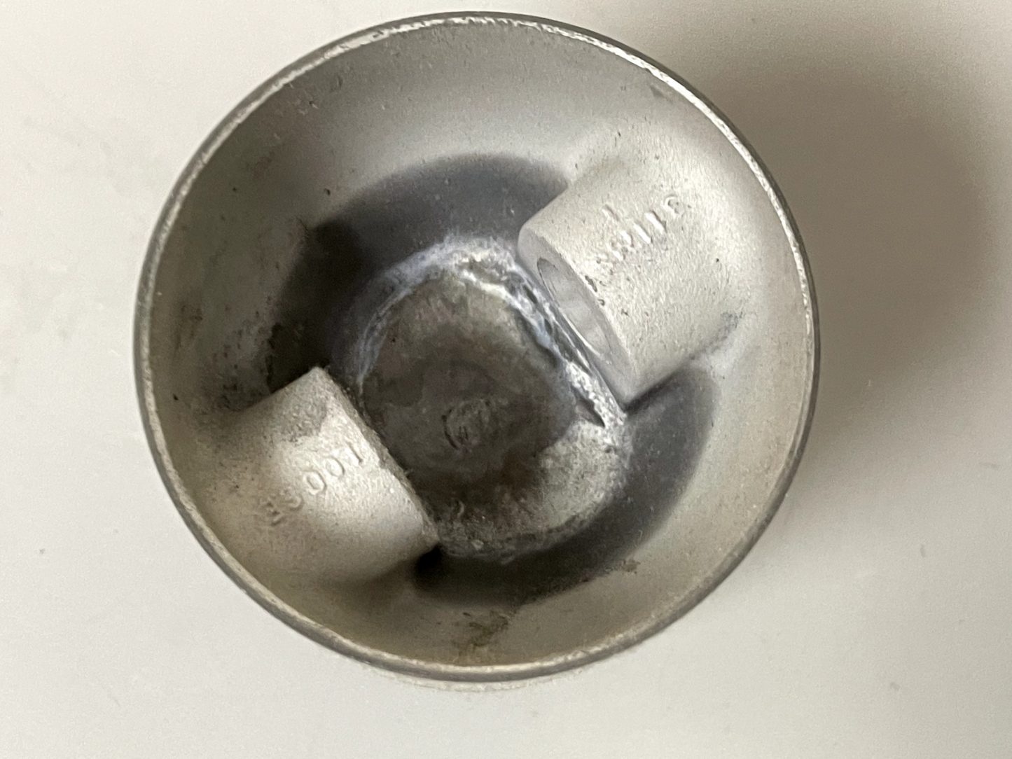 *NEW OEM* 0670 OMC Johnson Evinrude Piston 0380568 380568