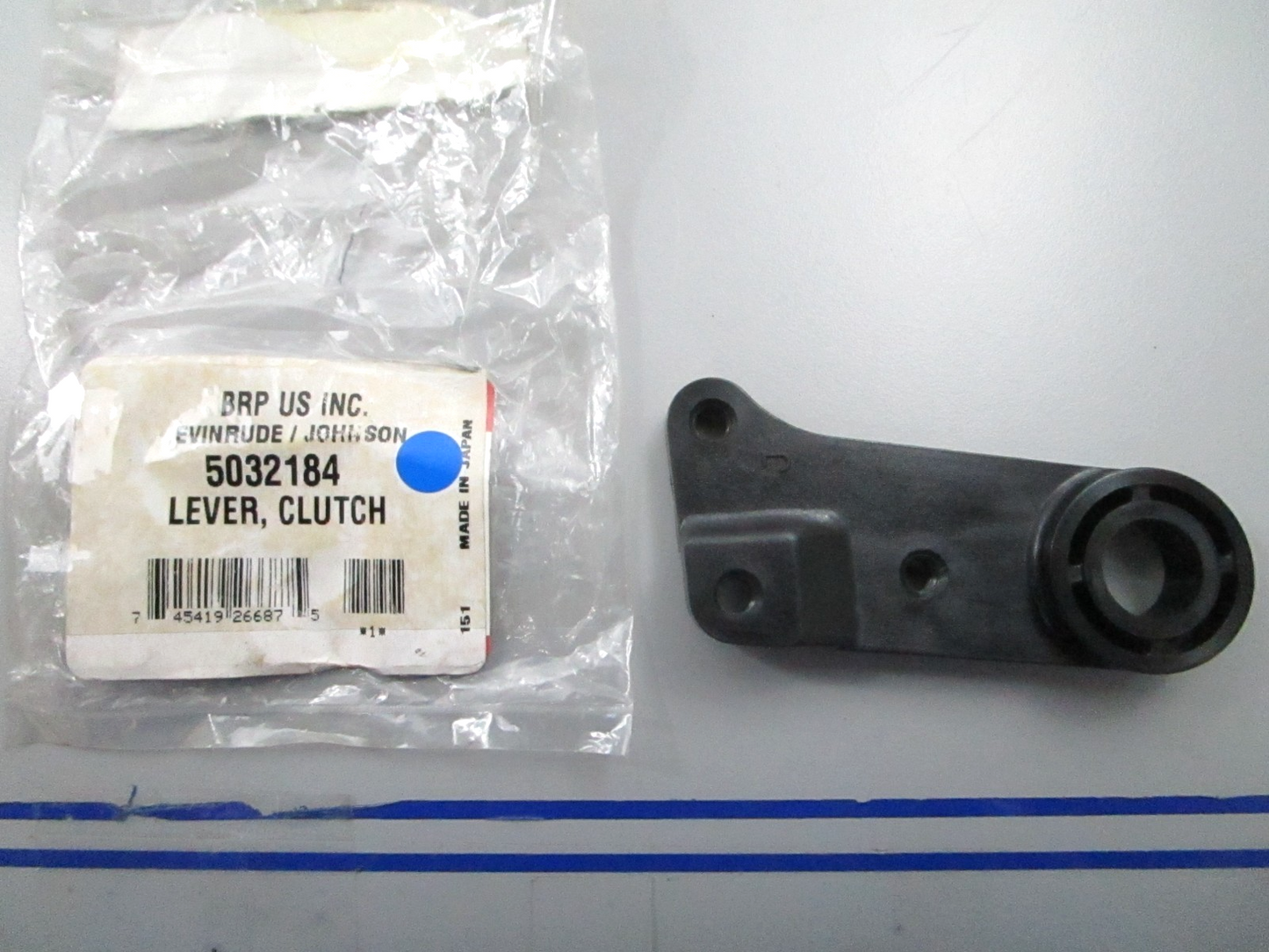 *NEW OEM* 0810 OMC Johnson Evinrude Clutch Lever 5032184