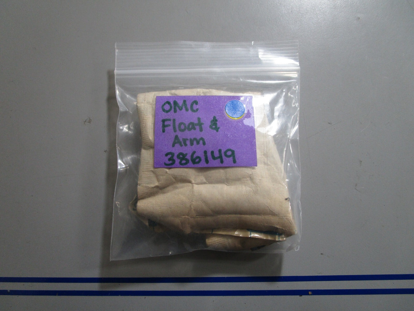 *NEW OEM* 0810 OMC Johnson Evinrude Float & Arm 386149 0386149