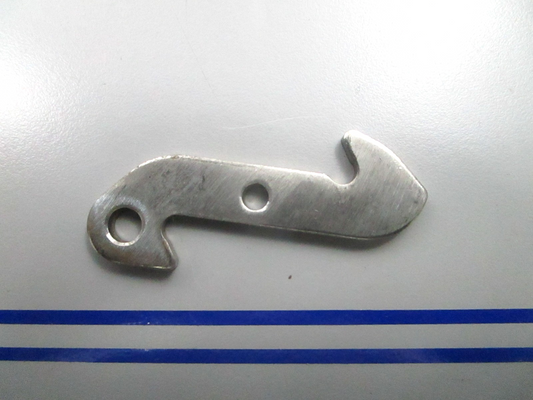 *NEW OEM* 0810 OMC Johnson Evinrude Latch 319742 0319742