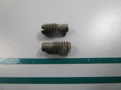 NEW OEM (LOT OF 2) 317330 0317330 OMC Johnson Evinrude 59C Orifice Plug 0810