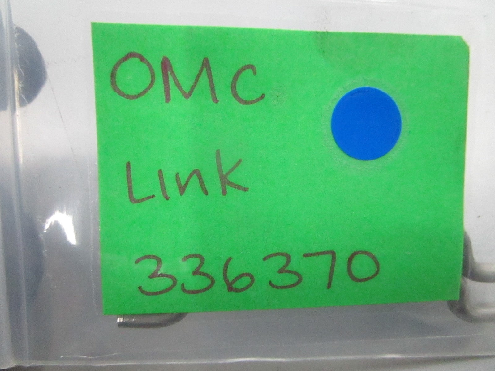 *NEW OEM* 0810 OMC Johnson Evinrude Link 336370 0336370