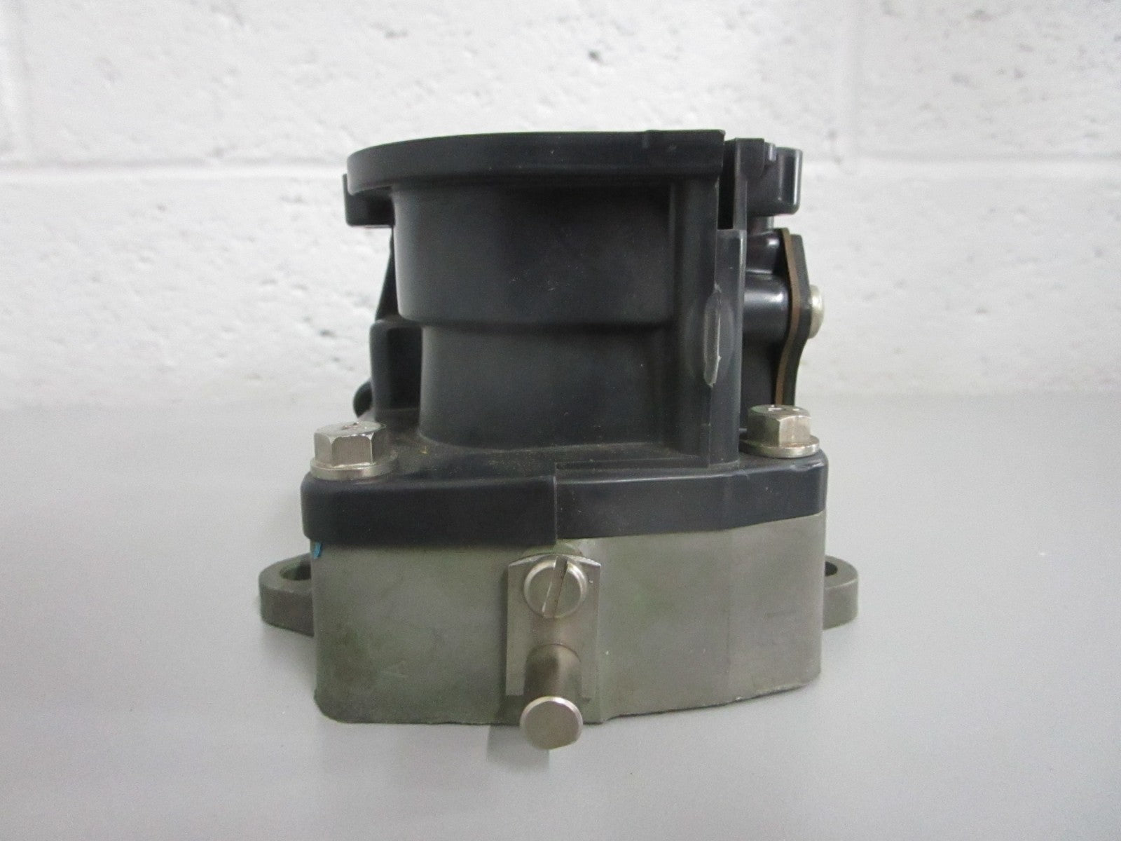 NEW OEM 432513 0432513 432903 0432903 OMC Johnson Evinrude Carburetor Assy 0820