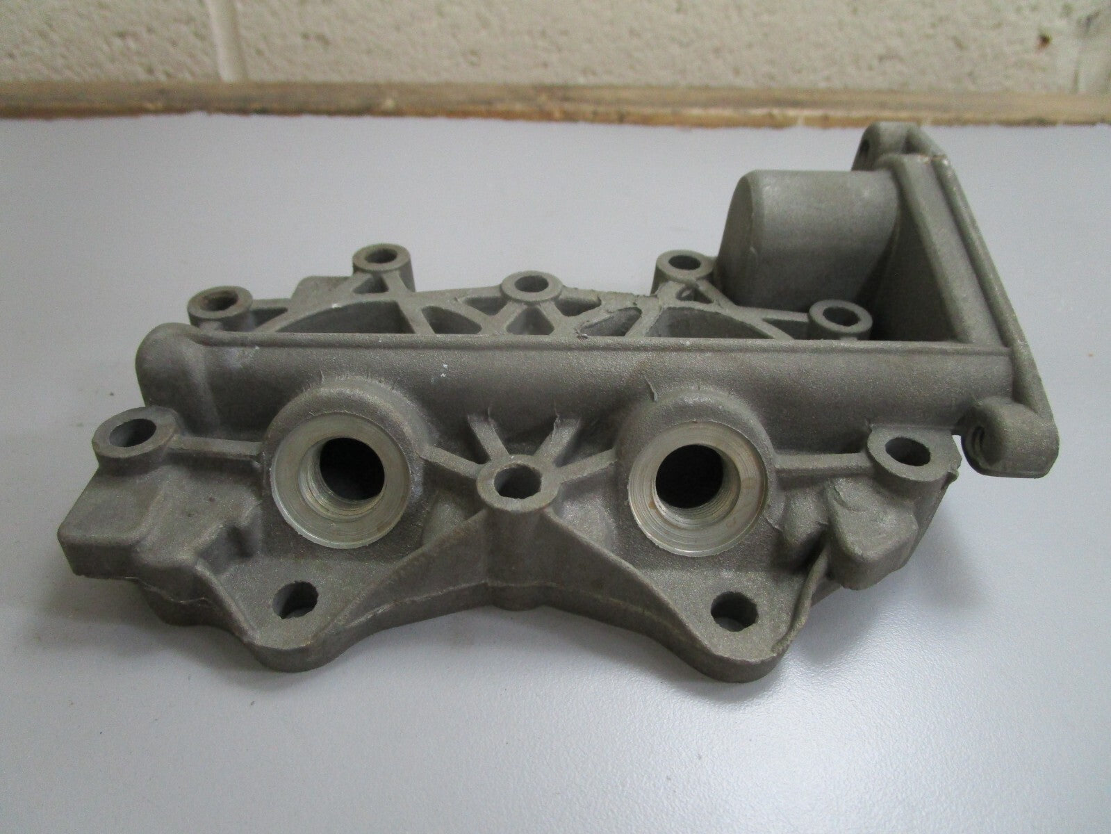 *NEW OEM* 0820 OMC Johnson Evinrude Cylinder Head 321252 0321252