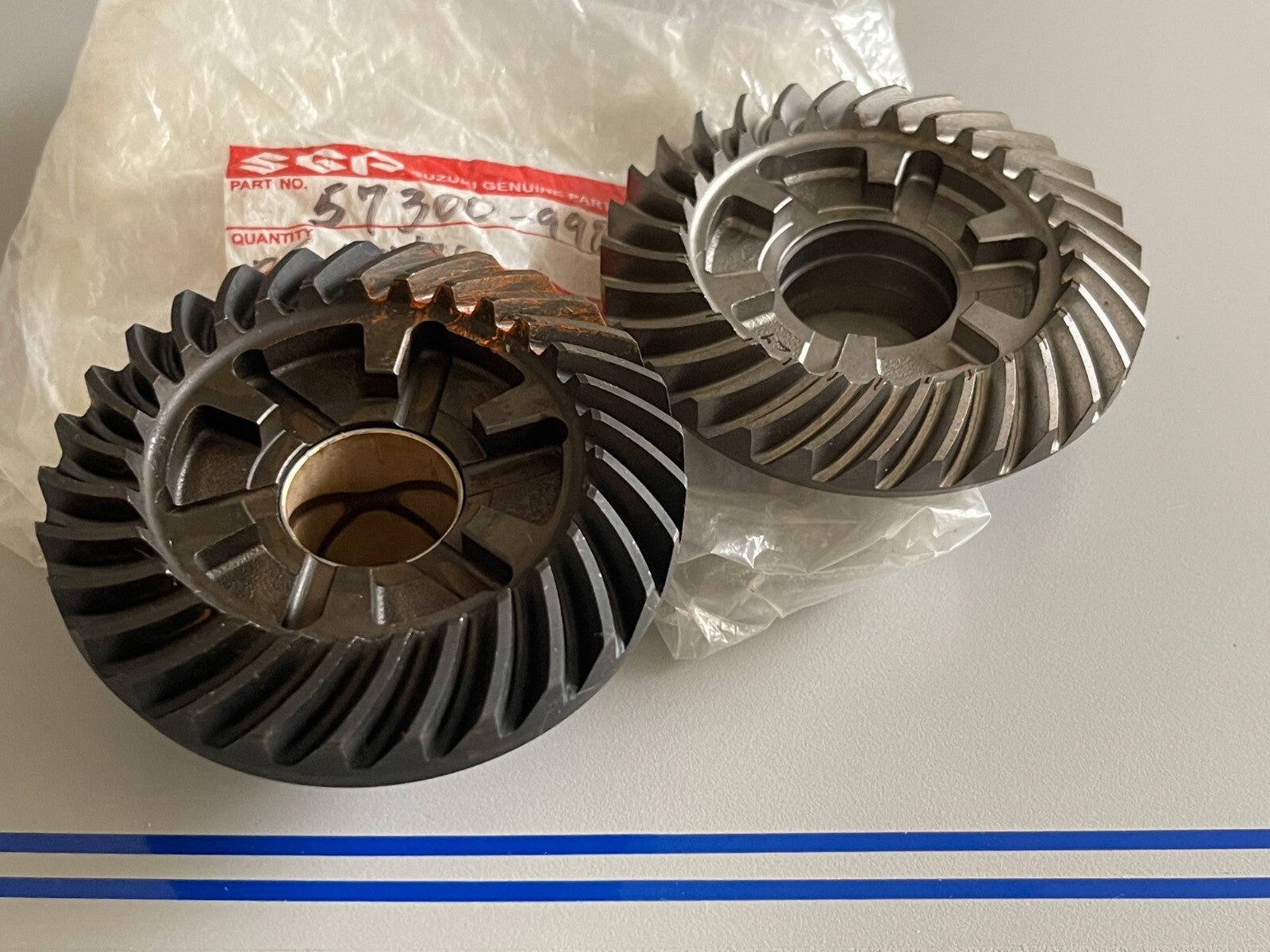 *NEW OEM* 0720 Suzuki DF 60 70 29T Gear Set 57300-99830
