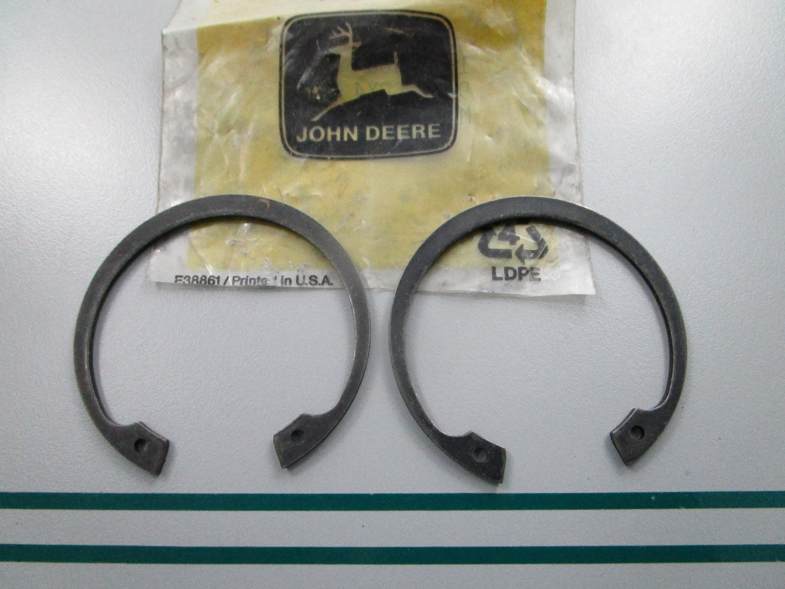 NEW OEM (LOT OF 2) R55408 John Deere Snap Ring 0810
