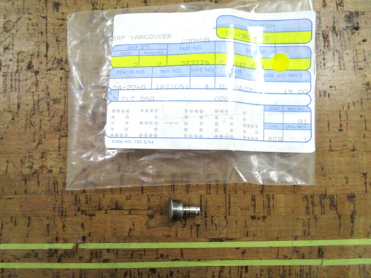 *NEW OEM* 0750 OMC Johnson Evinrude CLEVIS PIN 323776 0323776