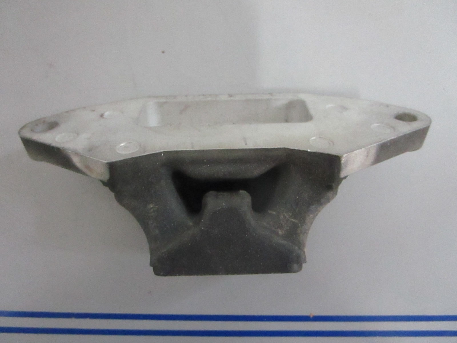 *NEW OEM* 0820 Yamaha Rubber Mount 66V-44157-01-8P
