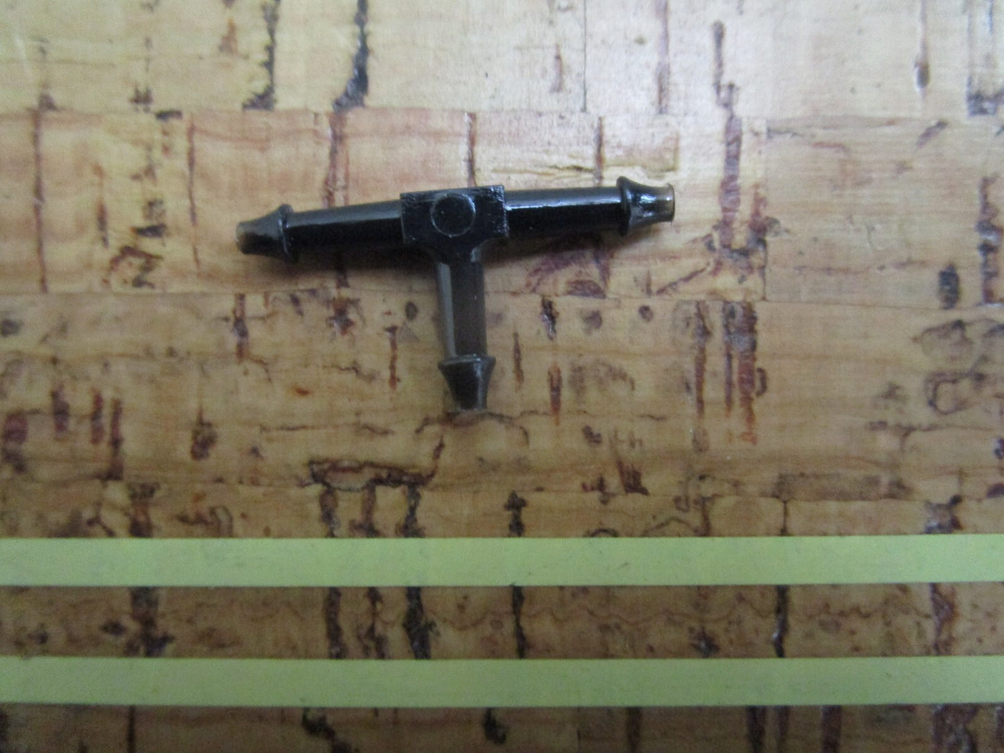 *NEW OEM* 0810 OMC Johnson Evinrude Primer Hose Connector 325569 0325569