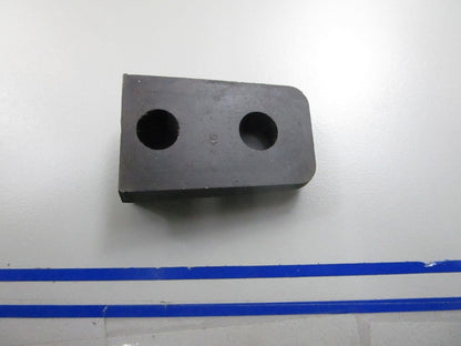 *NEW OEM* 0810 OMC Johnson Evinrude Grommet 337409 0337409