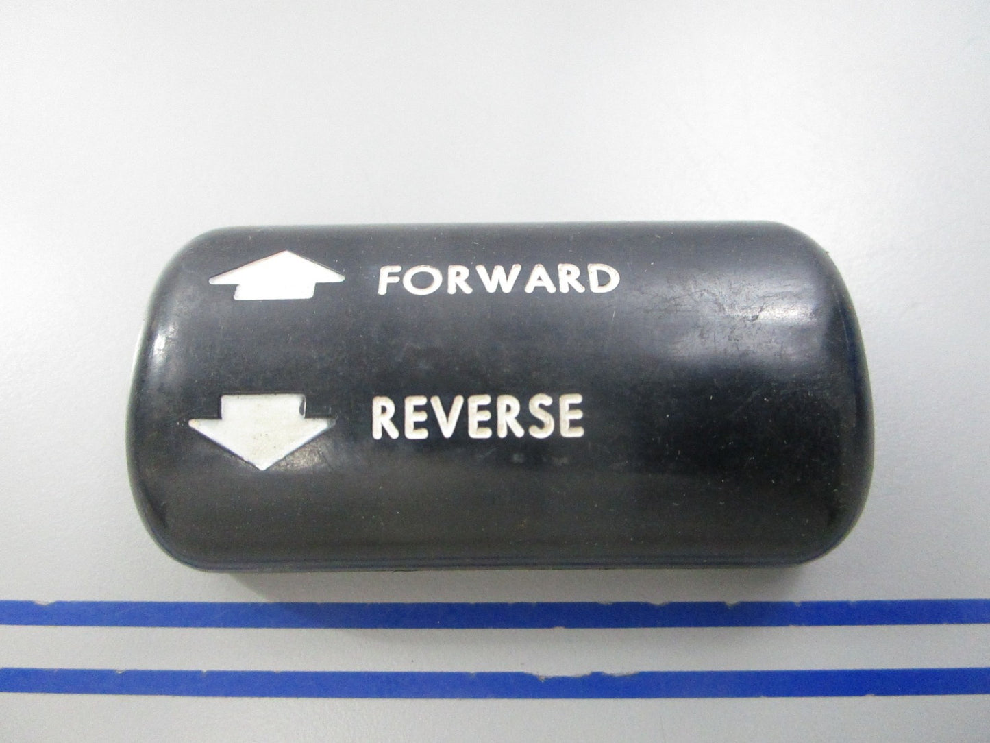 NEW OEM 318153 0318153 OMC Johnson Evinrude Control Knob 0810