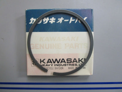 *NEW OEM* 0770 Kawasaki Piston Ring 13003-3020