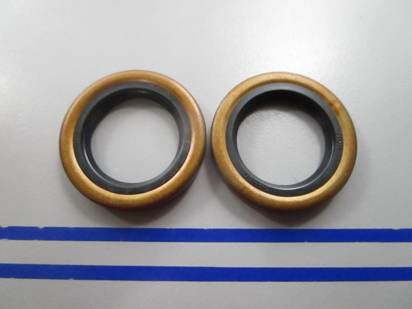 NEW OEM (LOT OF 2) 32600 Tecumseh Oil Seal 0810