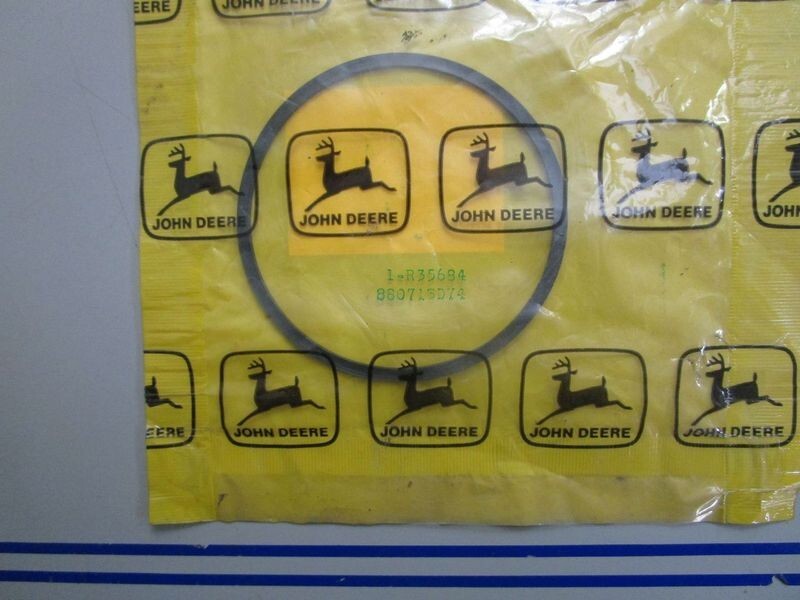 *NEW* 0770 John Deere Back Up Ring R35684
