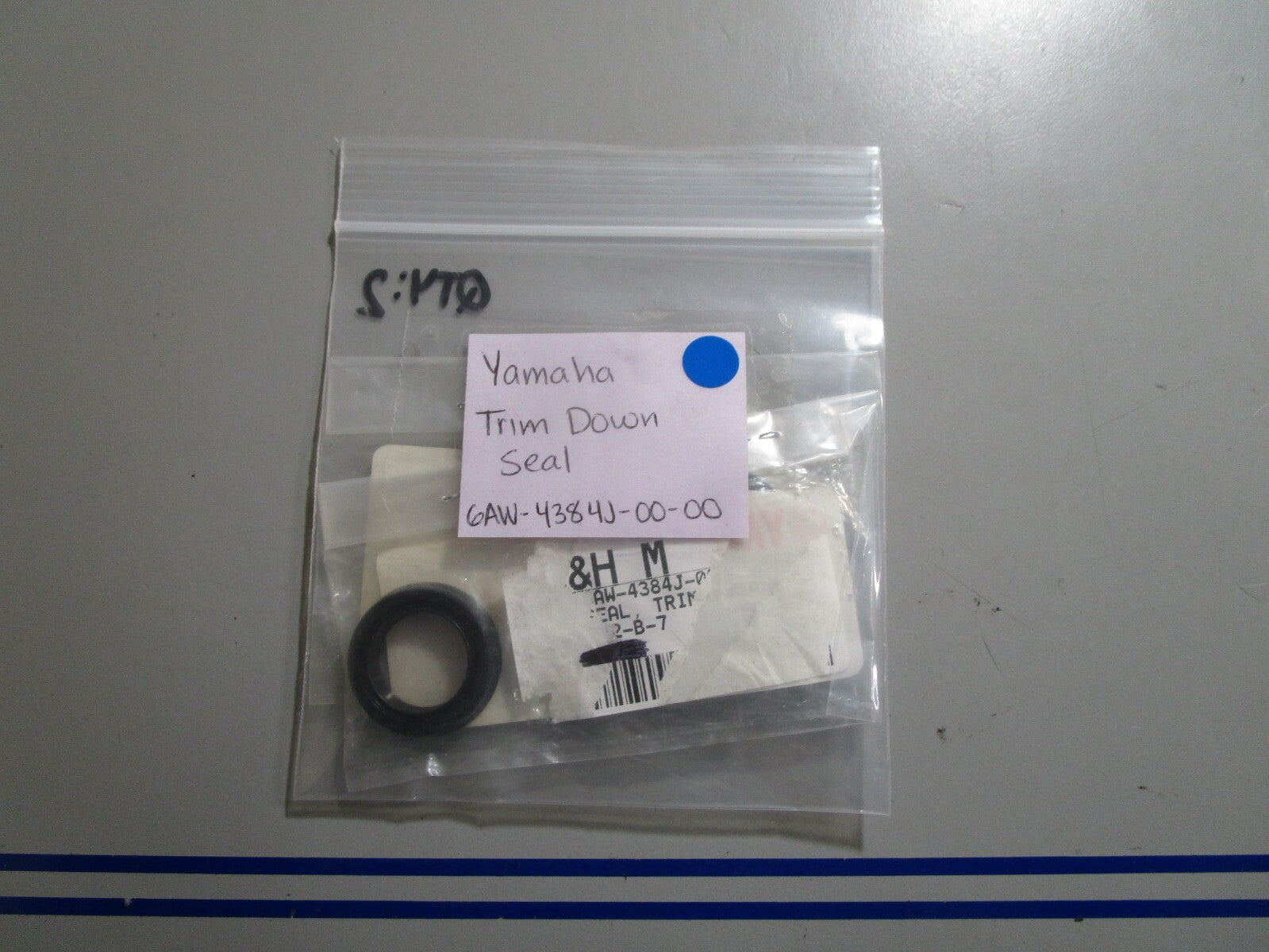 *NEW OEM* 0810 Yamaha Trim Down Seal 6AW-4384J-00-00