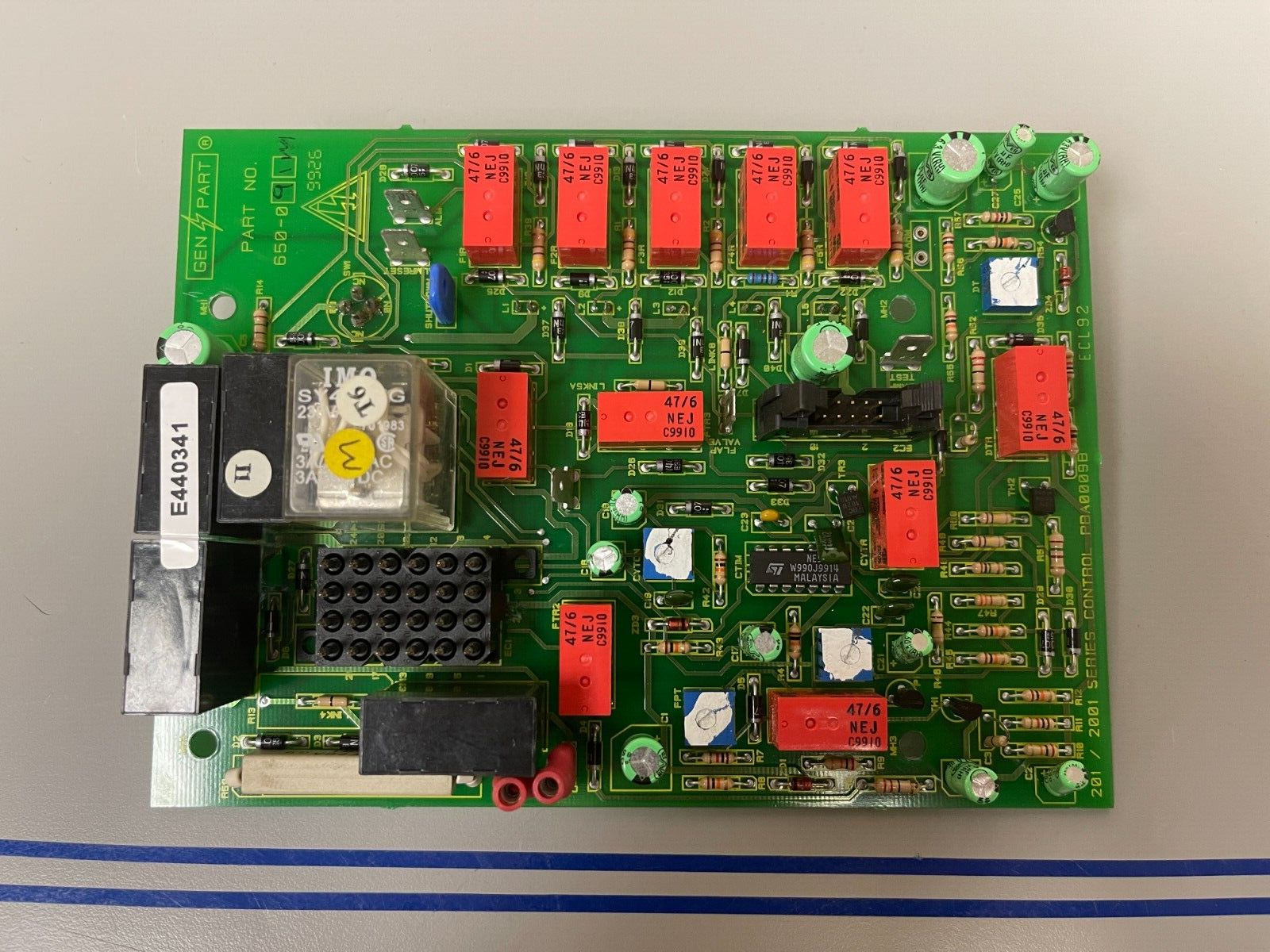 *NEW* 0720 Gen Part 12V 2001 Series Circuit Control Board PCB650-091 10000-68730