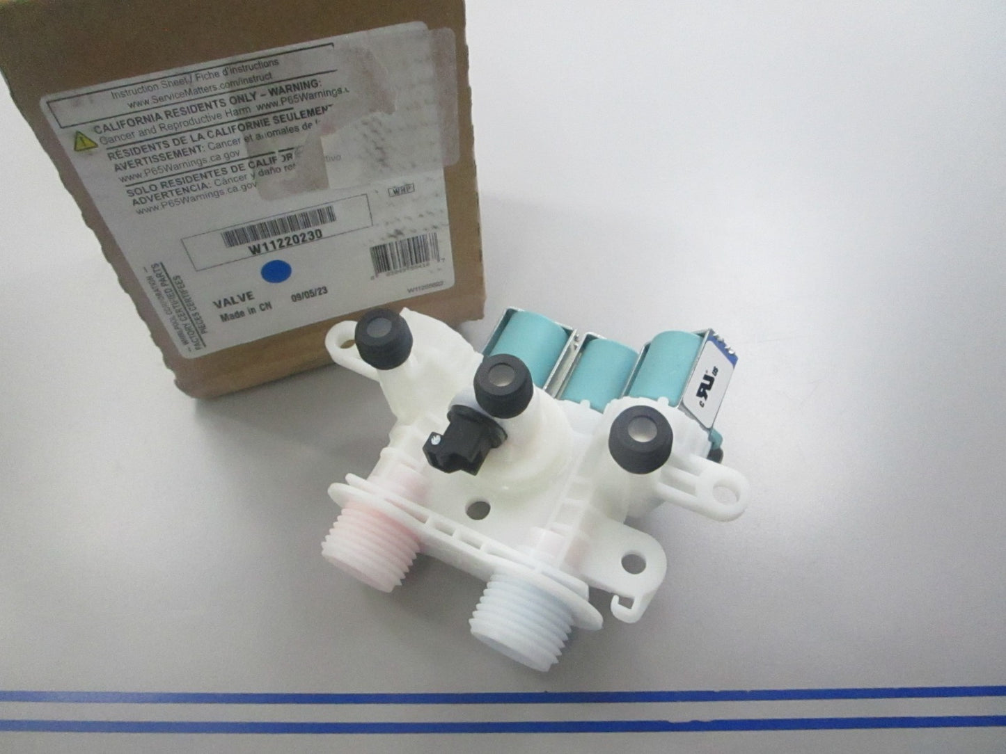 *NEW OEM* 0810 Whirlpool Valve W11220230