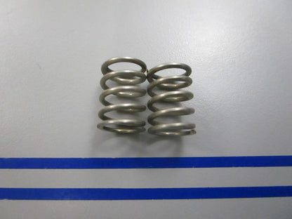 NEW OEM (LOT OF 2) 18153-93110 Suzuki Spring 0810
