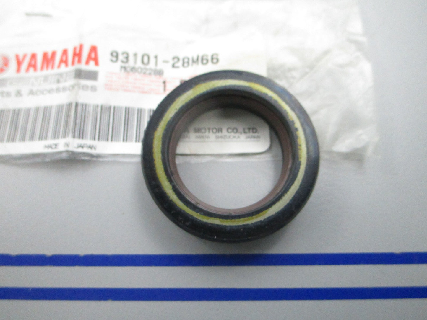 NEW OEM 93101-28M66-00 Yamaha Oil Seal 0810