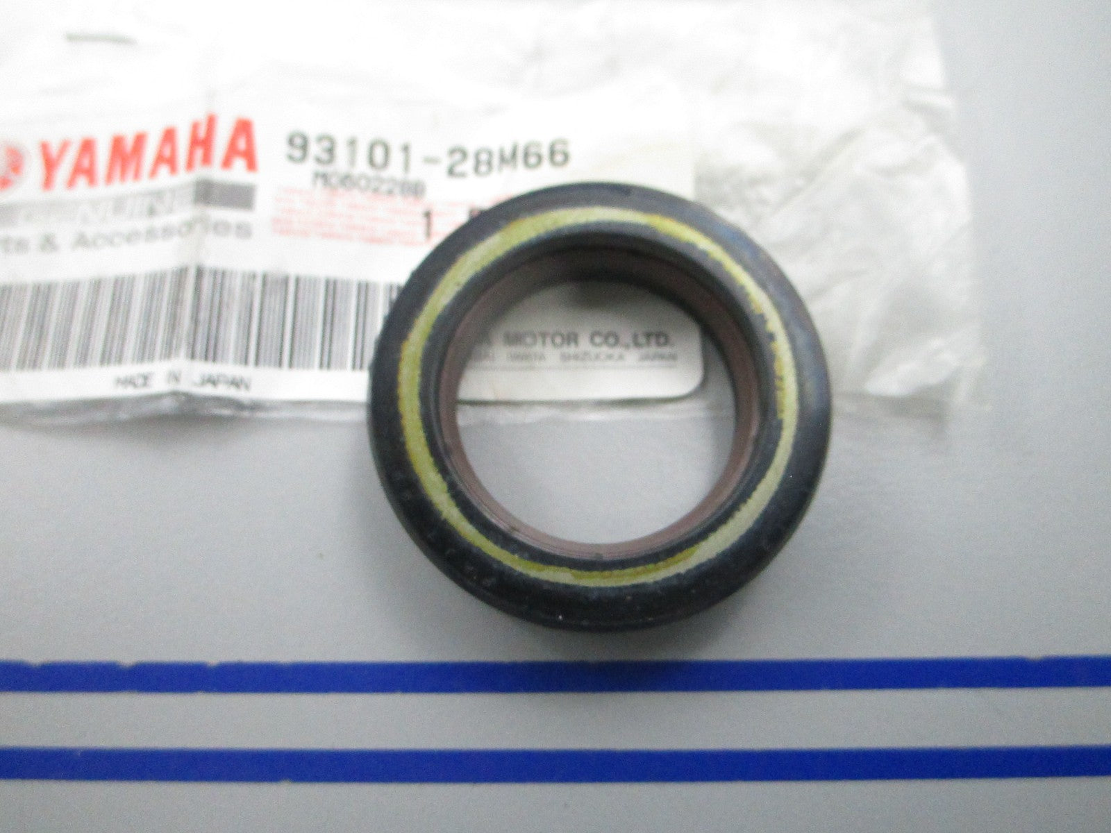 NEW OEM 93101-28M66-00 Yamaha Oil Seal 0810
