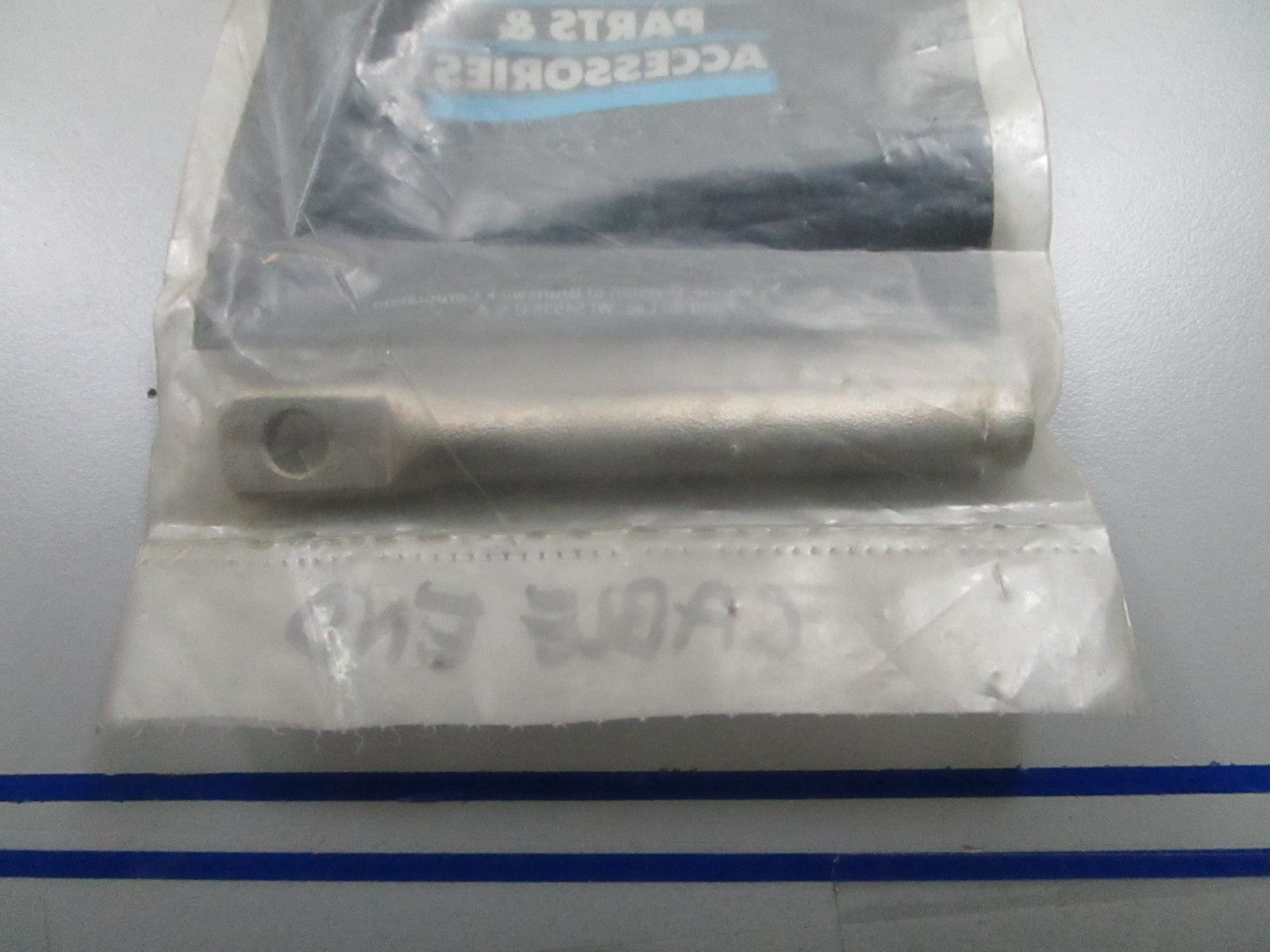 *NEW OEM* 0810 Mercury Quicksilver Cable End 89522