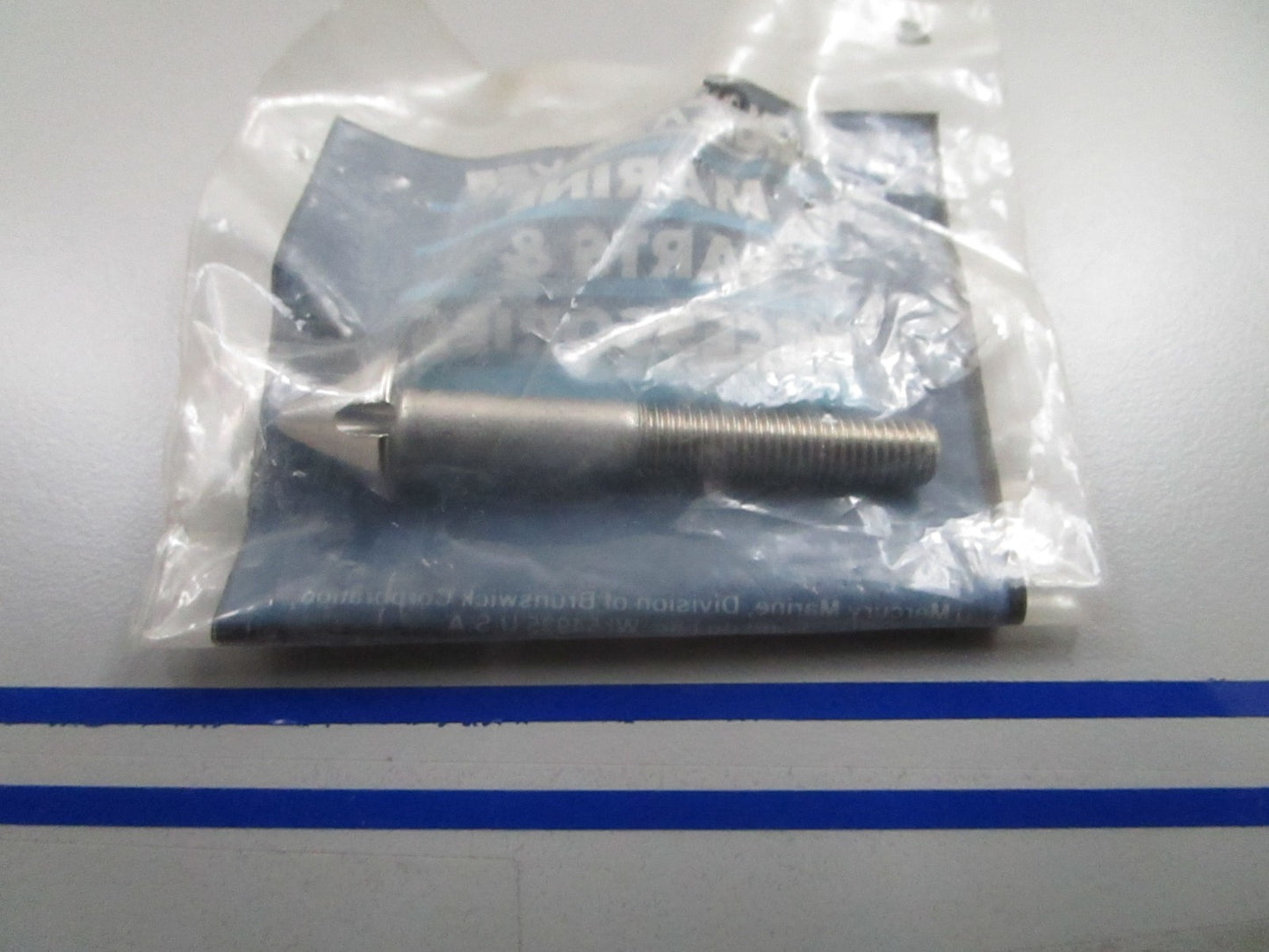 *NEW OEM* 0810 Mercury Quicksilver Top Cowl Latch Pin 17-72856