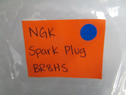 *NEW* (LOT OF 10) 0820 NGK Spark Plug BR8HS