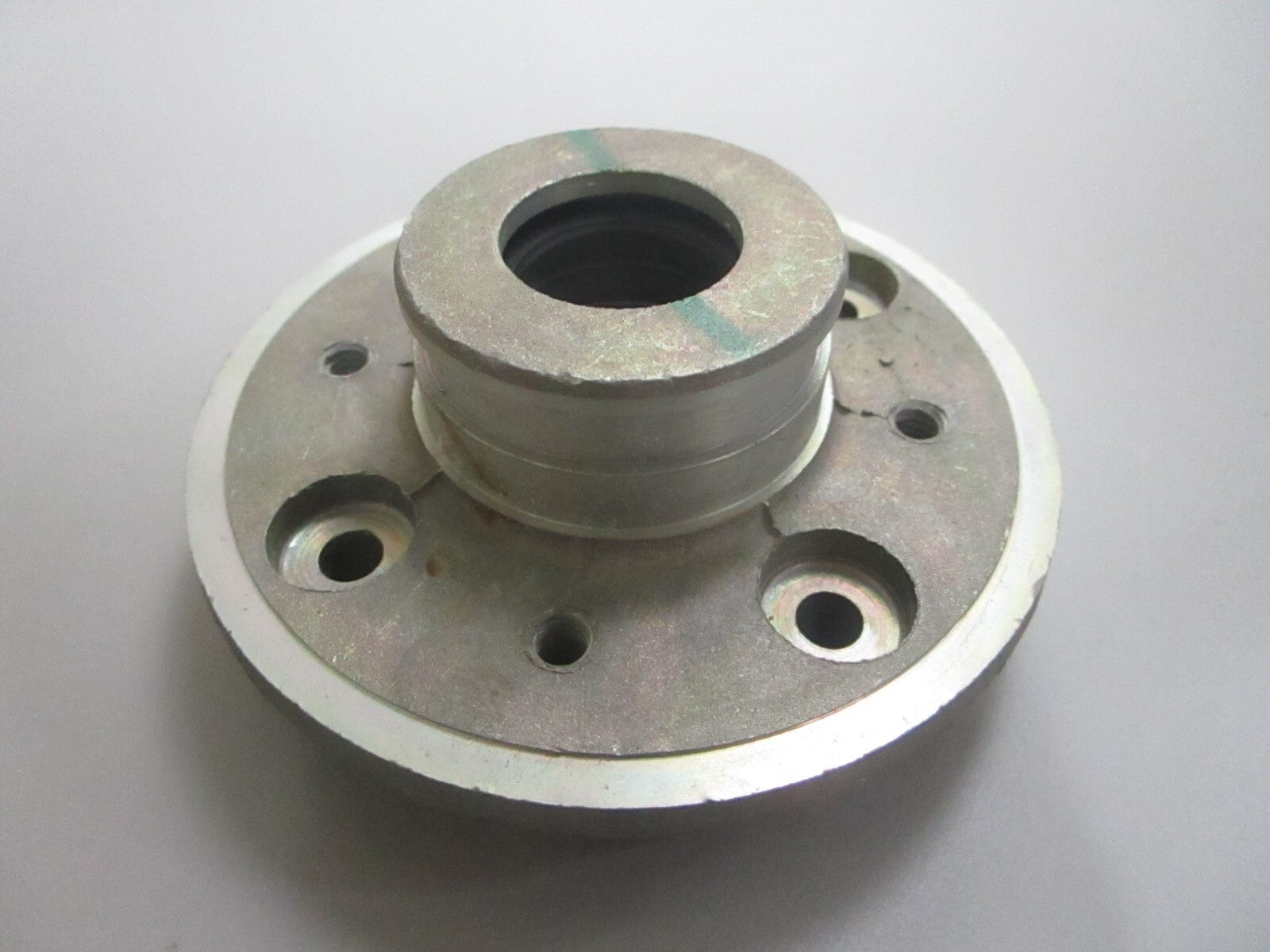 *NEW OEM* 0820 OMC Johnson Evinrude Gearcase Head Ay 381849 0381849 312928