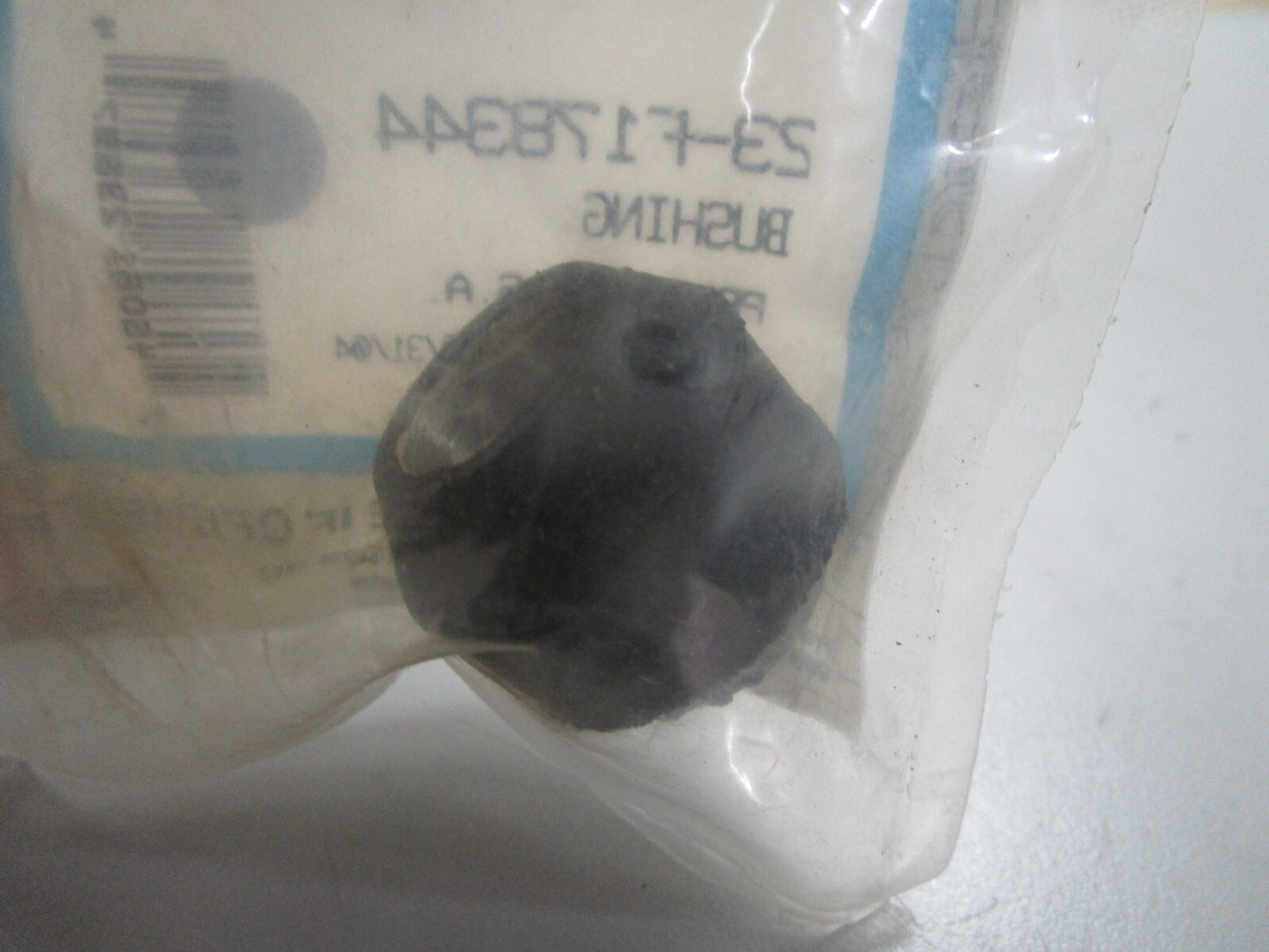 *NEW OEM* 0820 Mercury Quicksilver Bushing 23-F178344