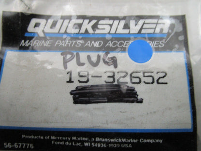 *NEW OEM* 0810 Mercury Quicksilver Plug 19-32652