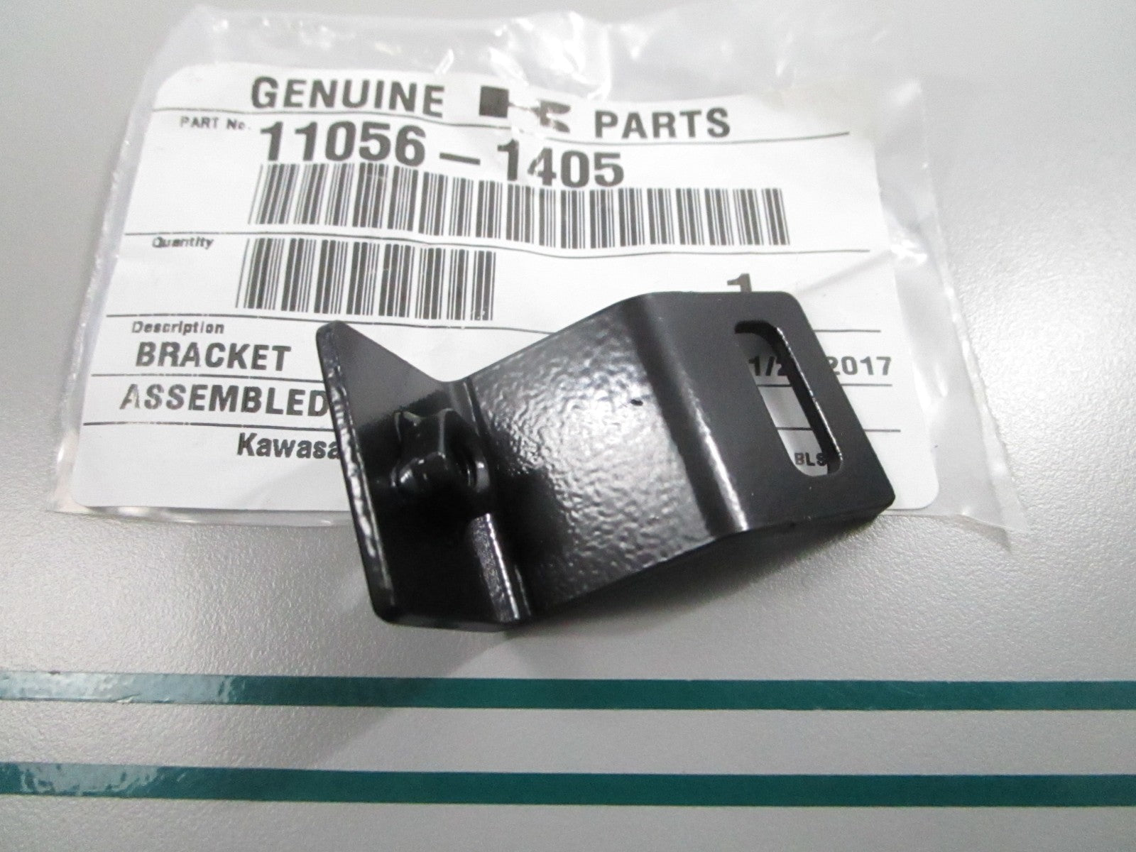 NEW OEM 11056-1405 Kawasaki Bracket 0810