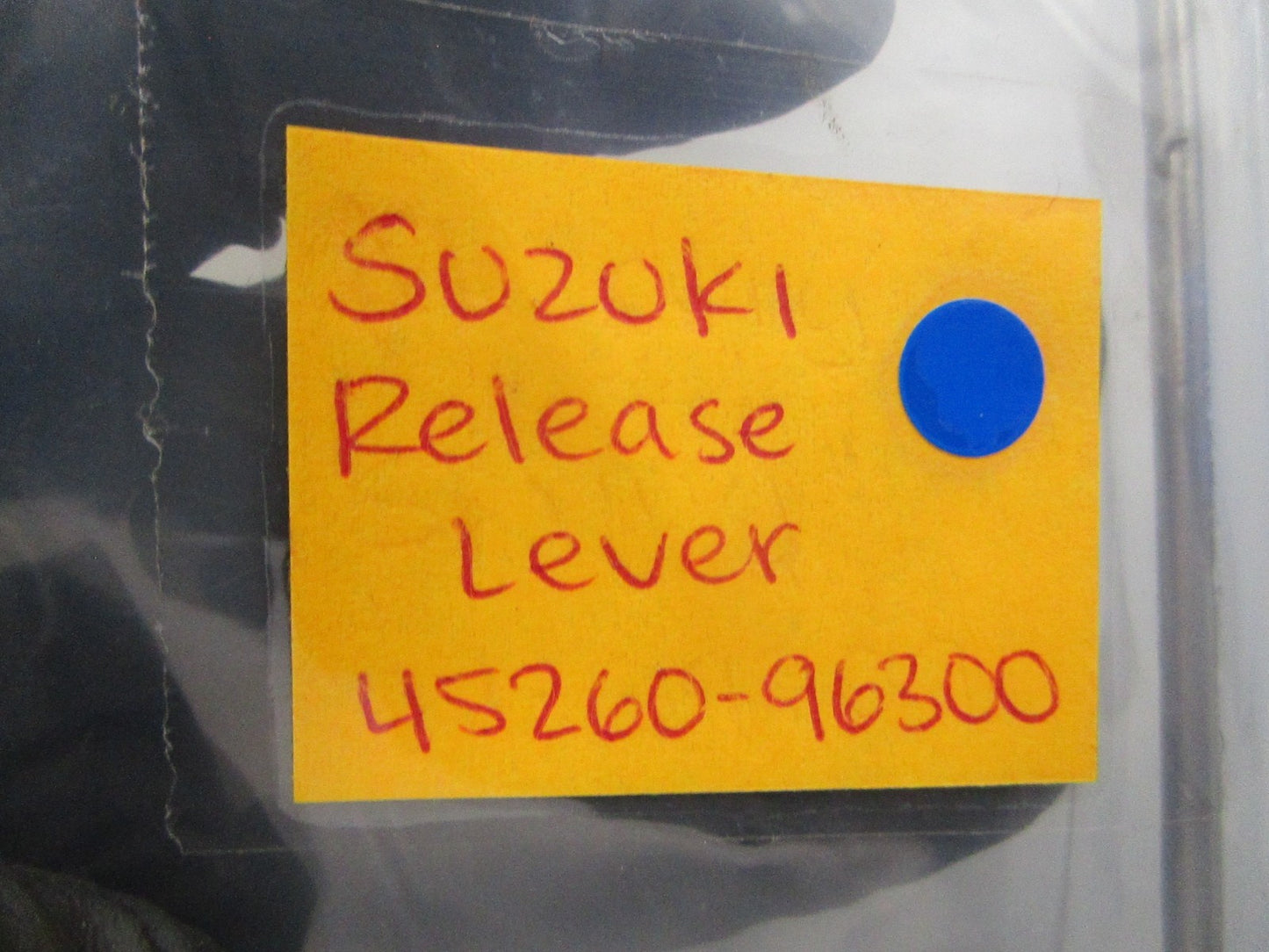 NEW OEM 45260-96300 Suzuki Release Lever 0810