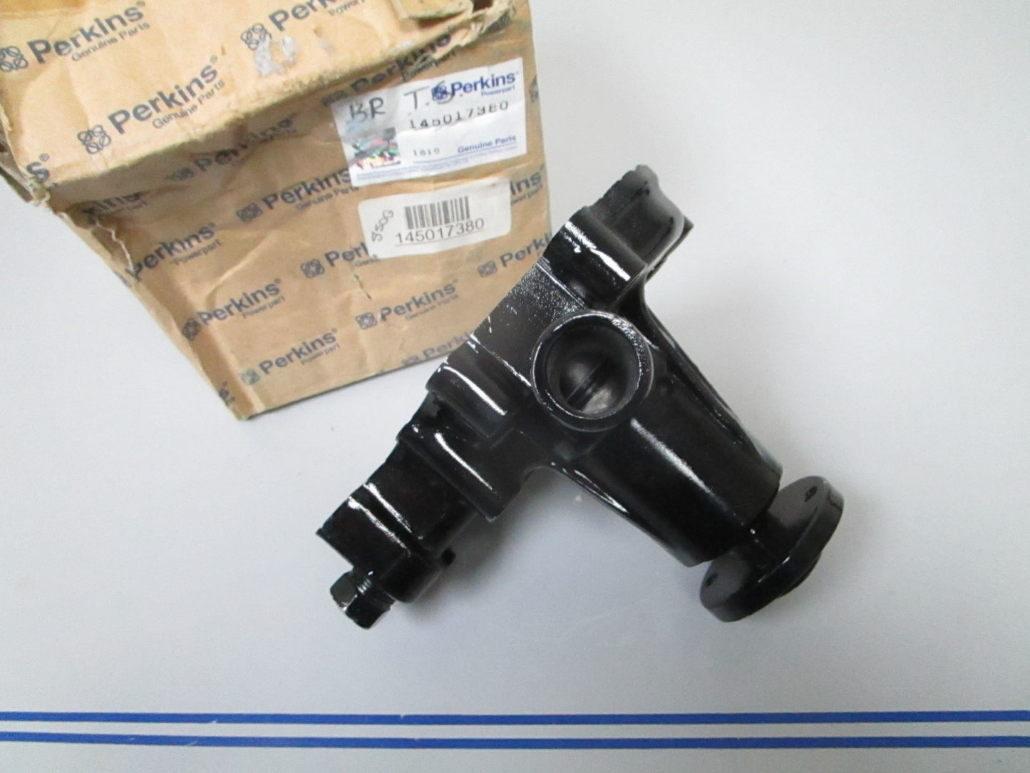 *NEW OEM* 0720 Perkins Water Pump 145017380