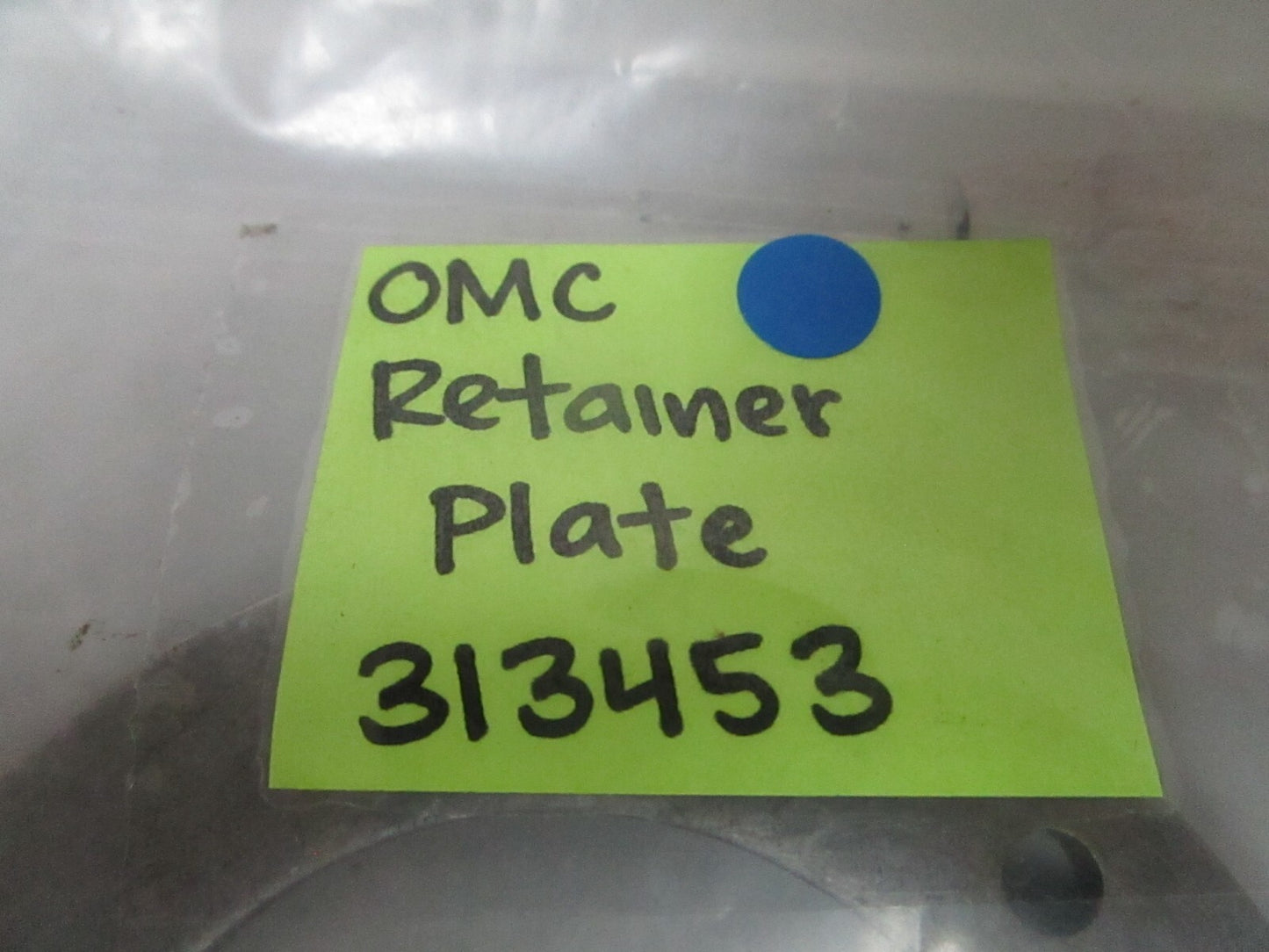*NEW OEM* 0810 OMC Johnson Evinrude Retainer Plate 313453 0313453