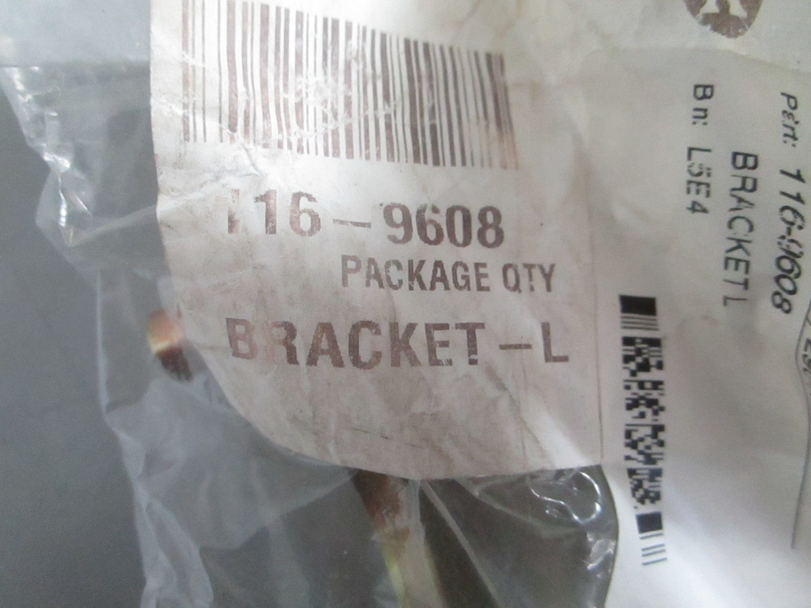 NEW OEM 116-9608 Exmark L-Bracket 0820