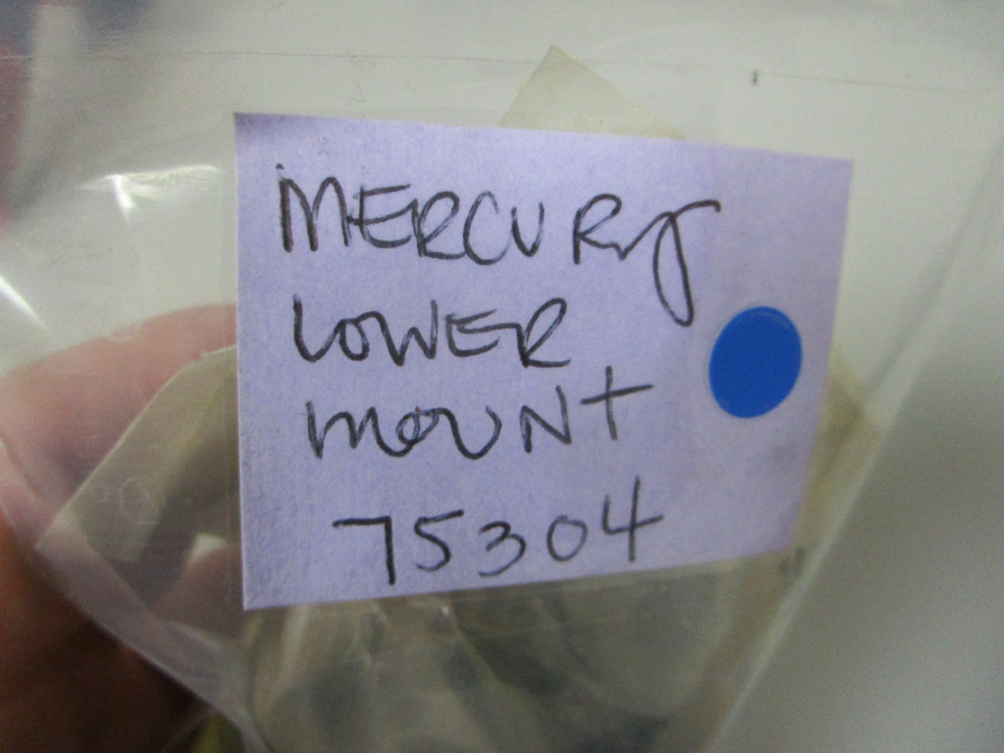 *NEW OEM* 0720 Mercury Quicksilver Lower Mount 75304