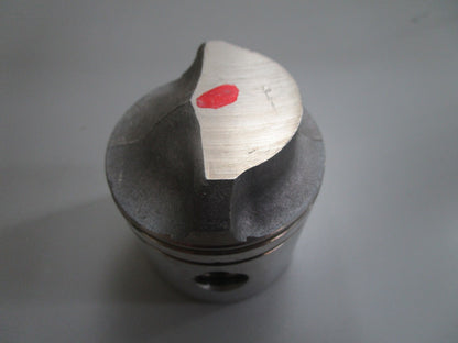 *NEW OEM* 0810 OMC Johnson Evinrude Piston 397487 0397487