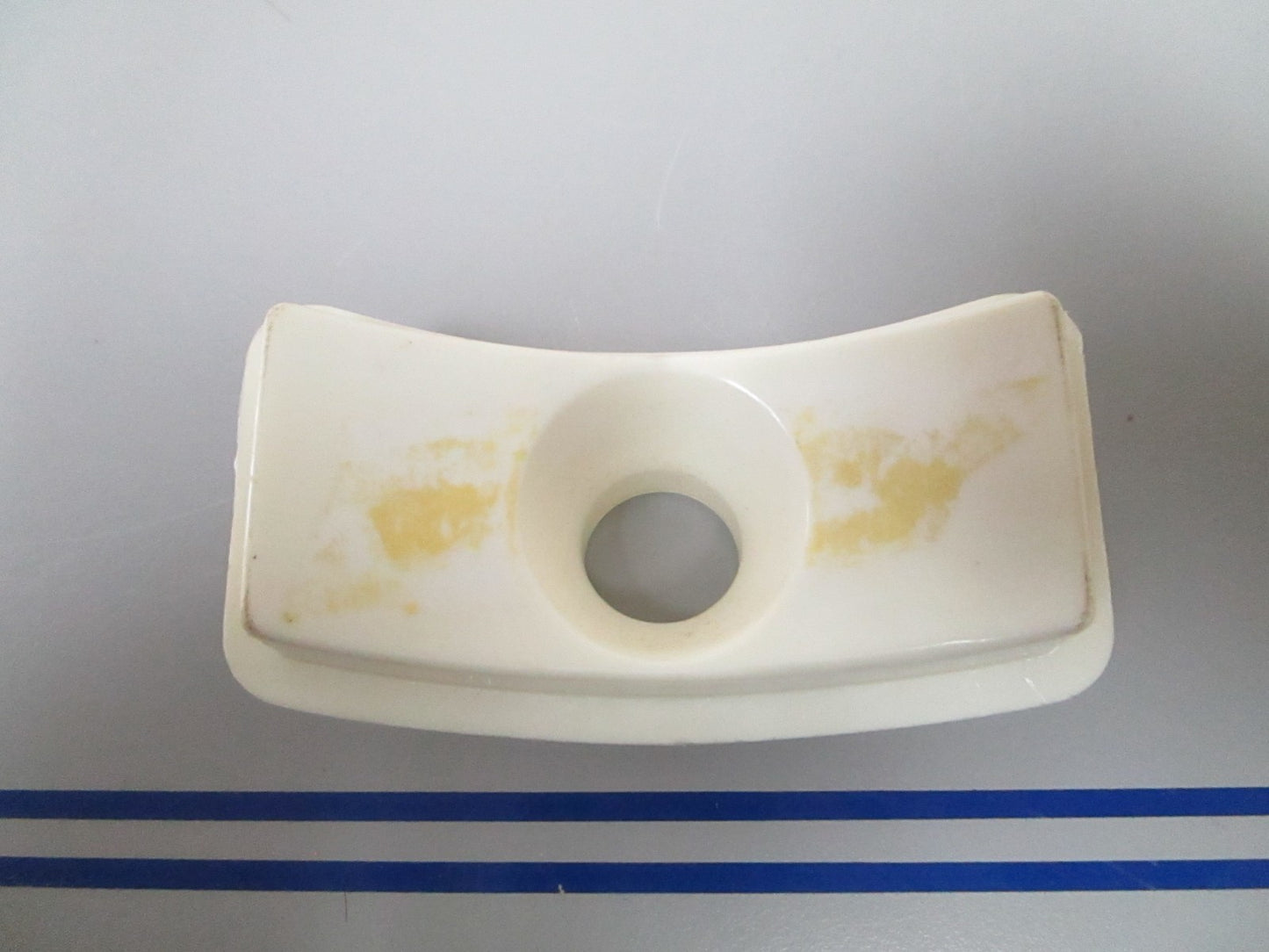 NEW OEM 319714 0319714 OMC Johnson Evinrude Support Plate 0720